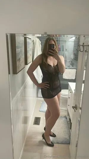 Emilysequoia OnlyFans Leaked Free Thumbnail Picture - #BF6rhji4bS