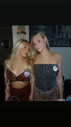 Emilysmithh06 OnlyFans Leaked Free Thumbnail Picture - #gH6nfzXzAe