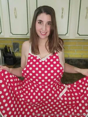 Emilyuncoveredfree OnlyFans Leaked Free Thumbnail Picture - #ZNv6unhnmA