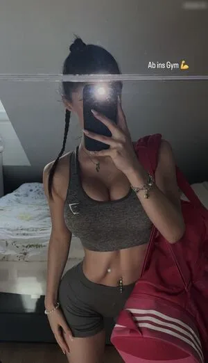 Emilyvanxssa OnlyFans Leaked Free Thumbnail Picture - #L9GgVvOBg3