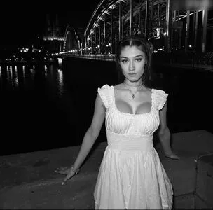 Emilyvanxssa OnlyFans Leaked Free Thumbnail Picture - #SYQtO1WngN