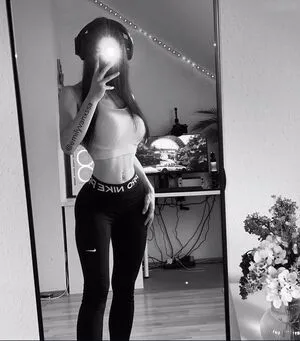 Emilyvanxssa OnlyFans Leaked Free Thumbnail Picture - #XkiwEXNURx