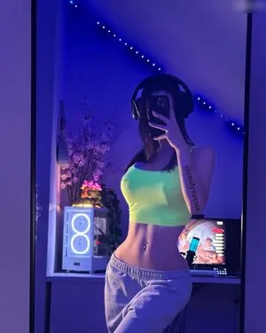 Emilyvanxssa OnlyFans Leaked Free Thumbnail Picture - #irXXJdPk4m