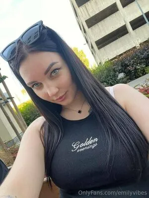 Emilyvibes OnlyFans Leaked Free Thumbnail Picture - #MBCGbU37Wr