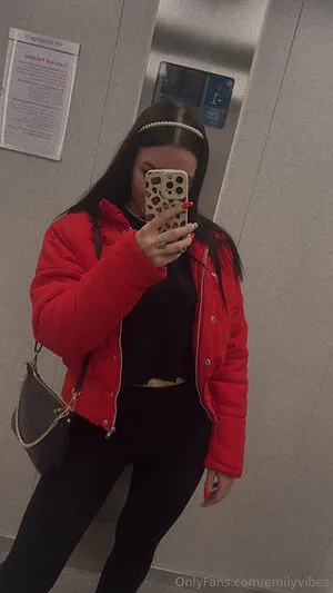 Emilyvibes OnlyFans Leaked Free Thumbnail Picture - #Z137rGWdE4