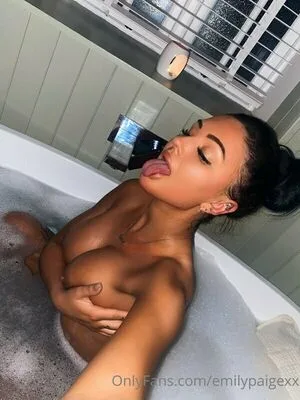 Emilywakelingx OnlyFans Leaked Free Thumbnail Picture - #IkDvHApiuT