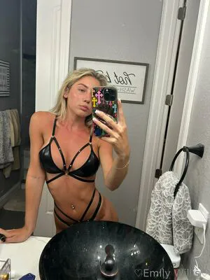 Emilywillis18 OnlyFans Leaked Free Thumbnail Picture - #1hYeyM8Rf9