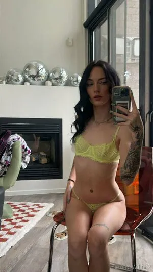 Emilywillis18 OnlyFans Leaked Free Thumbnail Picture - #c3TICNDYdM