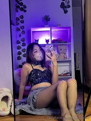 Emilyxkitty OnlyFans Leaked Free Thumbnail Picture - #vPX0OW3j0m