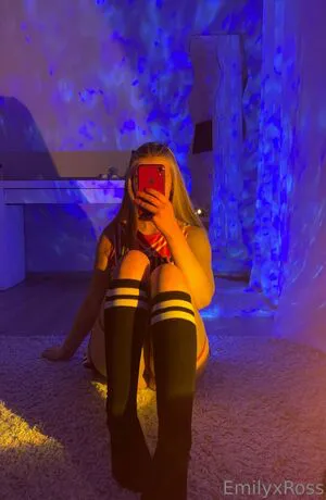 Emilyxross OnlyFans Leaked Free Thumbnail Picture - #E7KagZkXmE