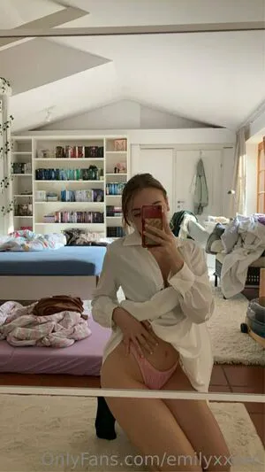 Emilyxxoxo OnlyFans Leaked Free Thumbnail Picture - #b8LdEUSWea