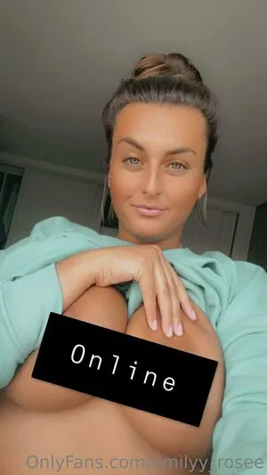 Emilyy Rosee OnlyFans Leaked Free Thumbnail Picture - #8r6RipLD5j