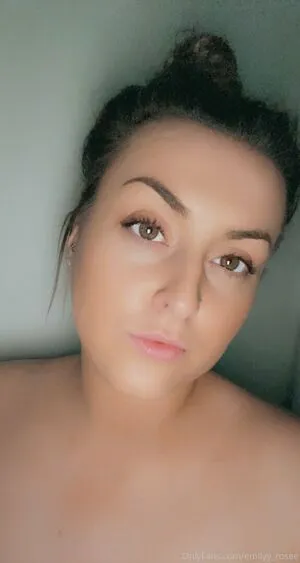 Emilyy Rosee OnlyFans Leaked Free Thumbnail Picture - #KUDrs43ESI