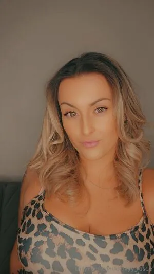 Emilyy Rosee OnlyFans Leaked Free Thumbnail Picture - #V42S1TWFJK