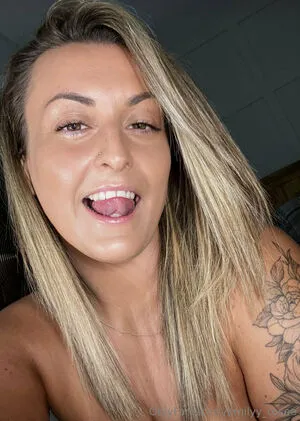 Emilyy Rosee OnlyFans Leaked Free Thumbnail Picture - #eyLErpYg3n