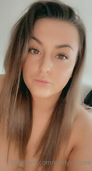 Emilyy Rosee OnlyFans Leaked Free Thumbnail Picture - #ijiQ8MKdiW