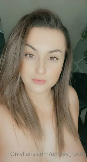 Emilyy Rosee OnlyFans Leaked Free Thumbnail Picture - #xApOZoZBmX