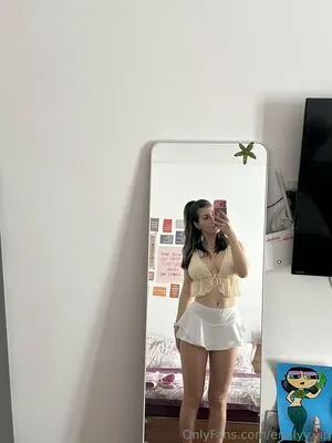 Emilyy Vip OnlyFans Leaked Free Thumbnail Picture - #IyBGNFvBXO