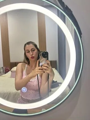 Emilyy Vip OnlyFans Leaked Free Thumbnail Picture - #Y69gvaR94U