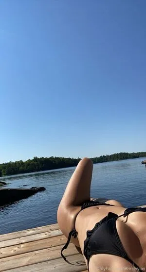Emilyylav OnlyFans Leaked Free Thumbnail Picture - #DAsCv9QLhR