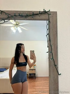Emilyylouu OnlyFans Leaked Free Thumbnail Picture - #o9ru3ktBBZ