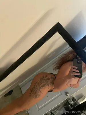 Emilyylovveee OnlyFans Leaked Free Thumbnail Picture - #5YM81GmtOP