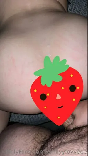 Emilyylovveee OnlyFans Leaked Free Thumbnail Picture - #oFmKt2rDSj