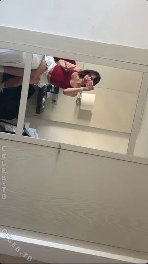Emilyynl OnlyFans Leaked Free Thumbnail Picture - #5ezWmgNtjy