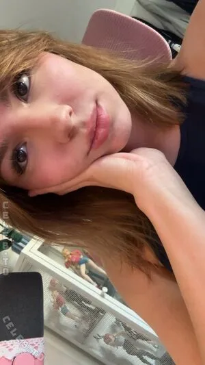 Emilyynl OnlyFans Leaked Free Thumbnail Picture - #LbIHyYagNY