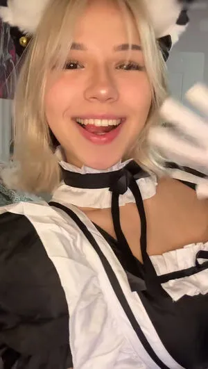 Emilyynl OnlyFans Leaked Free Thumbnail Picture - #ZODxeO0EAt