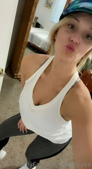 Emilyyxx OnlyFans Leaked Free Thumbnail Picture - #9eULdtUKXb