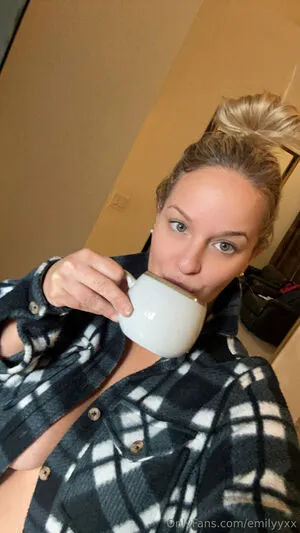 Emilyyxx OnlyFans Leaked Free Thumbnail Picture - #SEel5rEFCj