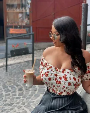 Emina Jahi OnlyFans Leaked Free Thumbnail Picture - #0SB86OXHlT
