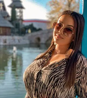 Emina Jahi OnlyFans Leaked Free Thumbnail Picture - #1ru2q7lATl