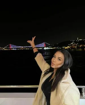 Emina Jahi OnlyFans Leaked Free Thumbnail Picture - #U2NsUkDVOc