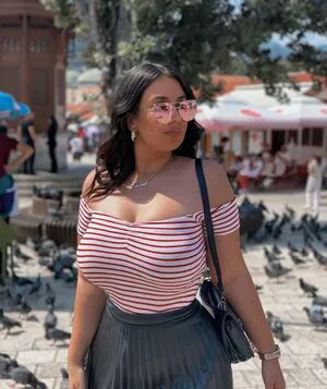 Emina Jahi OnlyFans Leaked Free Thumbnail Picture - #XhbNqbnEXL