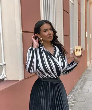 Emina Jahi OnlyFans Leaked Free Thumbnail Picture - #bxuoJmSm7P