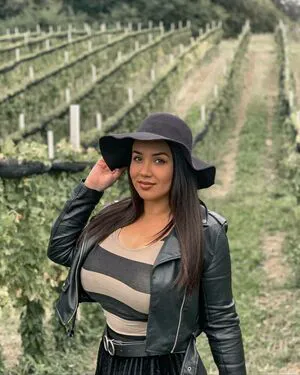 Emina Jahi OnlyFans Leaked Free Thumbnail Picture - #lSifgXaW6W