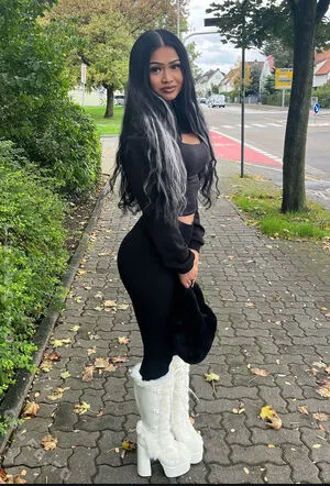 Eminedere OnlyFans Leaked Free Thumbnail Picture - #16O9GALtwL