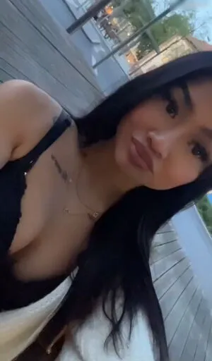 Eminedere OnlyFans Leaked Free Thumbnail Picture - #RoXd9DHau4