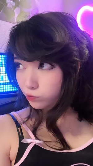 Emiru OnlyFans Leaked Free Thumbnail Picture - #08MBIAFVgL