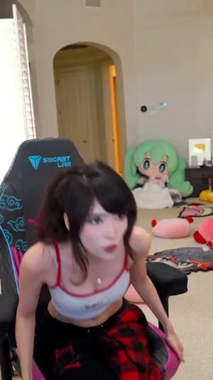 Emiru OnlyFans Leaked Free Thumbnail Picture - #23kGZxGxe6