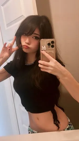 Emiru OnlyFans Leaked Free Thumbnail Picture - #254FGK83FP