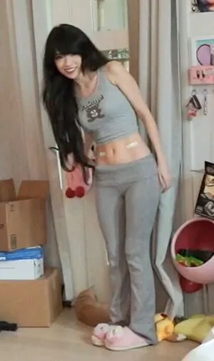 Emiru OnlyFans Leaked Free Thumbnail Picture - #4tZomPl2g8