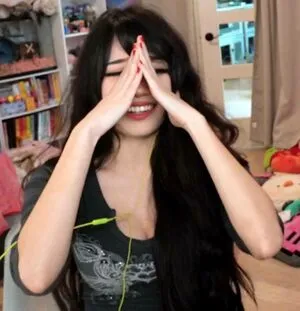 Emiru OnlyFans Leaked Free Thumbnail Picture - #5EQi6VDzSE