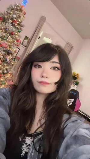 Emiru OnlyFans Leaked Free Thumbnail Picture - #81etryGWB7