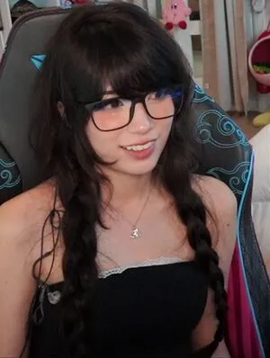 Emiru OnlyFans Leaked Free Thumbnail Picture - #BkB1y5FoAT