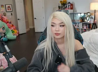 Emiru OnlyFans Leaked Free Thumbnail Picture - #CACrpbO1xy