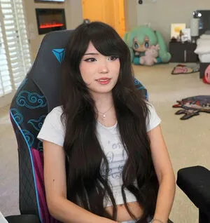 Emiru OnlyFans Leaked Free Thumbnail Picture - #GY7A2QELYn