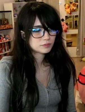 Emiru OnlyFans Leaked Free Thumbnail Picture - #JNGoiFJ9W7